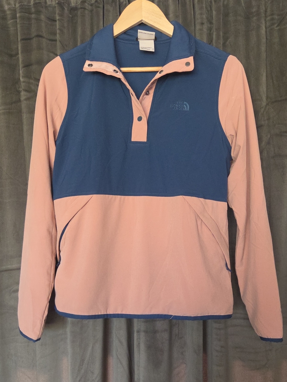 The North Face Women’s Two-Tone Snap Pullover — Blue and Pink